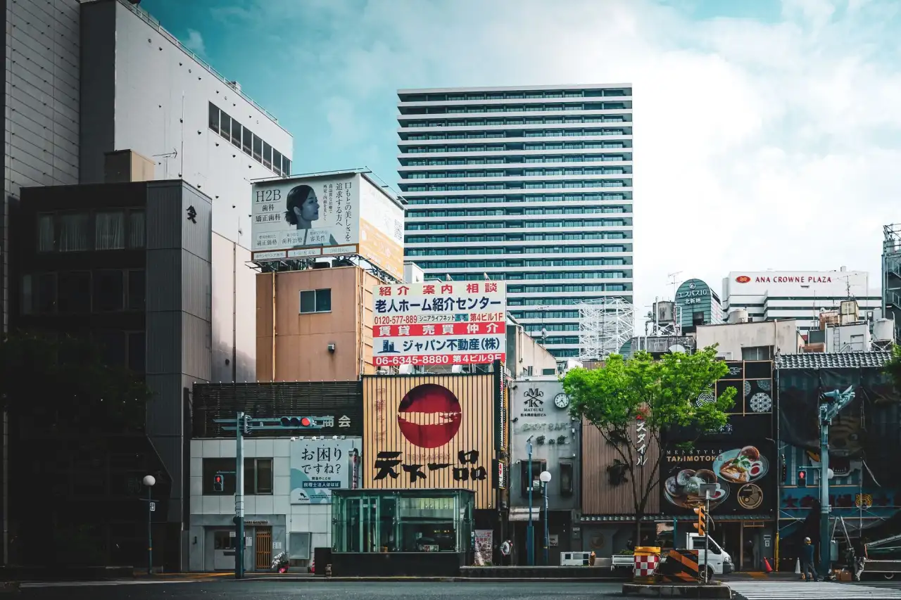 2025年媒介代理公司如何通过跨媒介组合优化广告投放回报率正文配图 1